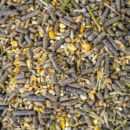 korn-mix-pasza-uzupelniajaca-niskobialkowa-30kg-2.webp