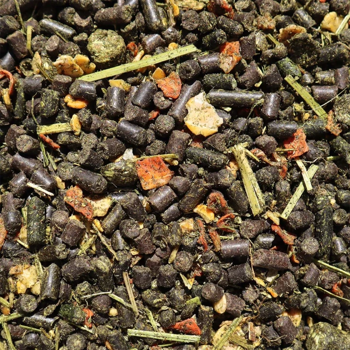 senior-musli-getreidefrei-bezzbozowe-musli-dla-koni-starszych-15kg-2.webp