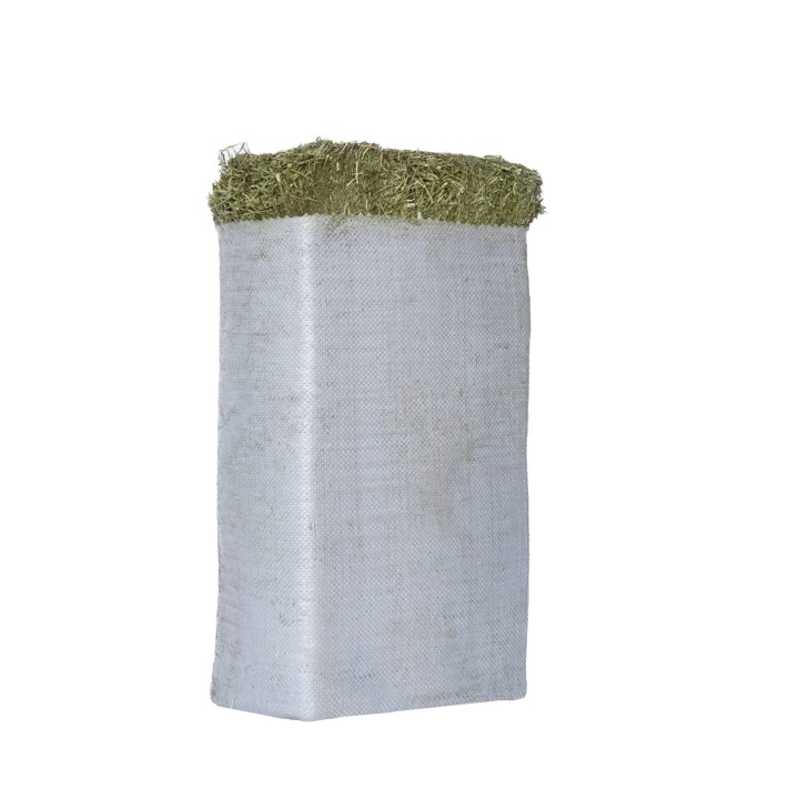 Sieczka-z-lucerny-NordicGrass-15-kg.jpg