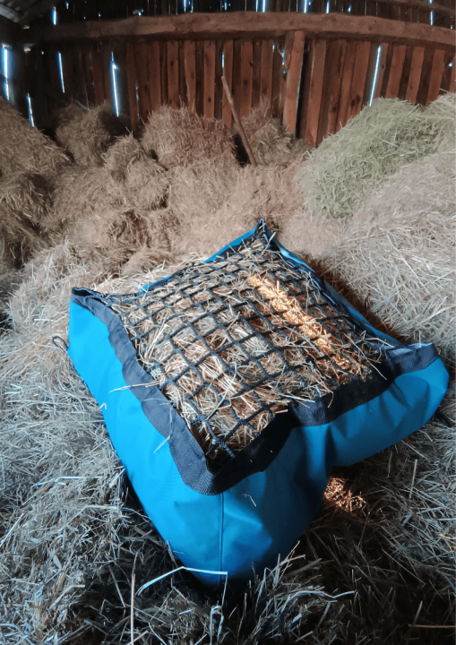 Torba na siano JASIEK Oczko 4cm MOCNA 4mm czarna Piece of Hay