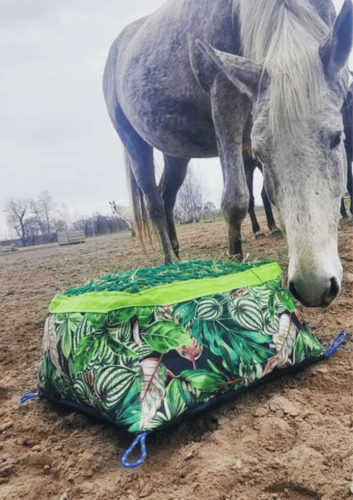 Torba na siano dla koni JASIEK Oczko 4cm PREMIUM 5mm KOLOR Piece of Hay